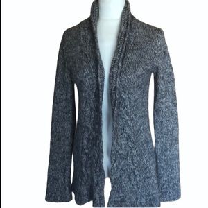⭐️✨2 for$15 ✨⭐️ Berreti Cardigan size small